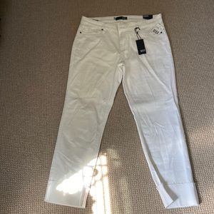 Kut From the Klotj, size 10, Catherine Boyfriend Jeans, White, New With Tags